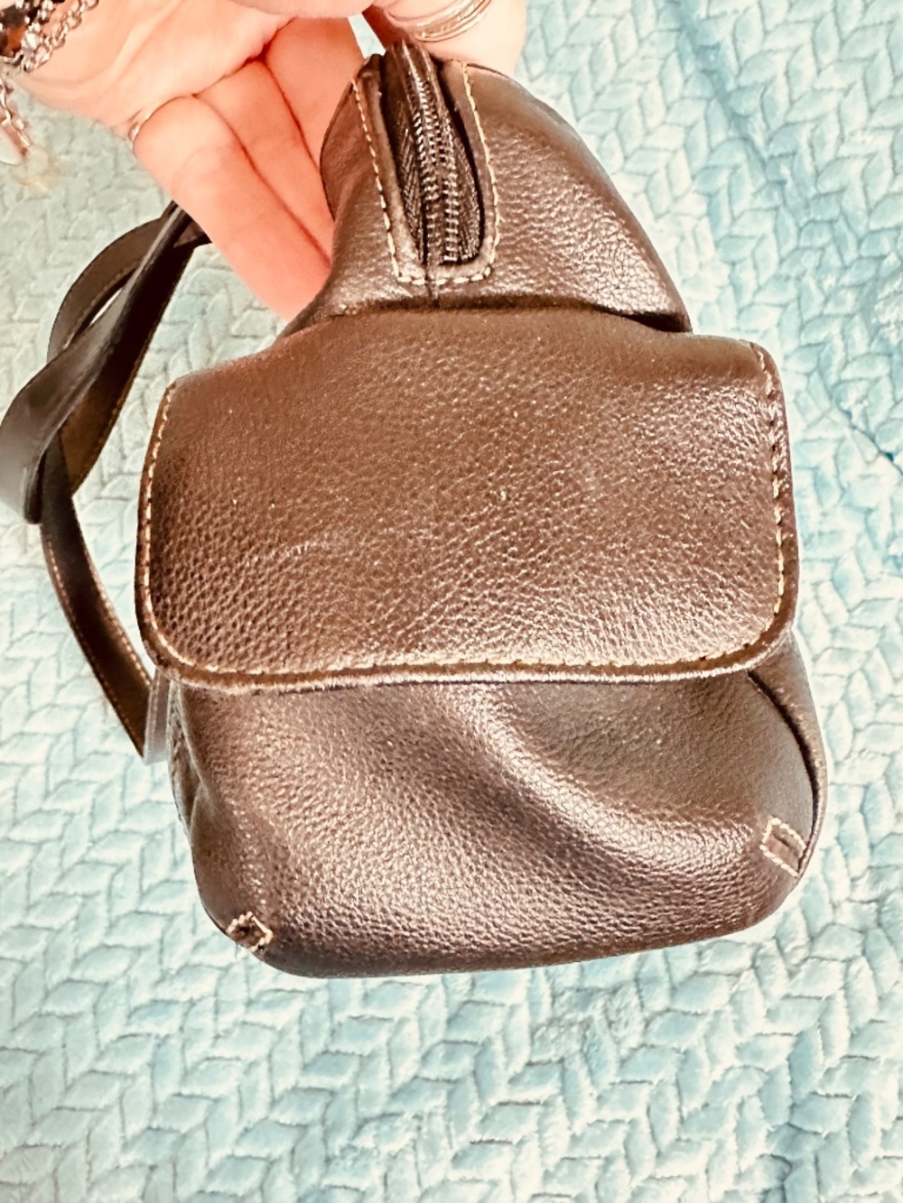 Black Genuine Leather Shoulder Bag Soft Pebbled Slouchy Zip Top Everyday Purse - Picture 5 of 15
